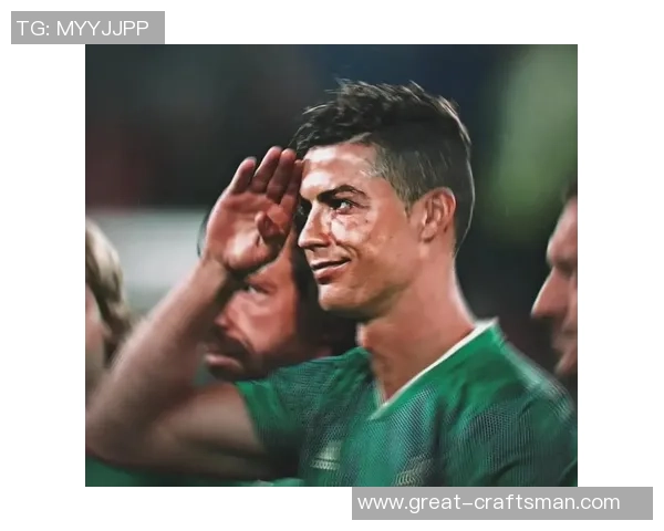 最酷足球明星头像男孩的魅力与风采展现